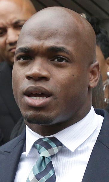 Judge limits suspect in death of Adrian Peterson's son